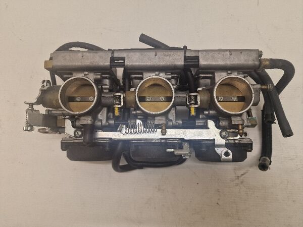 Carburetor (YAMAHA RS VIKING 1000 2006) 8ES-14900-01-00 8ES-14900-02-00