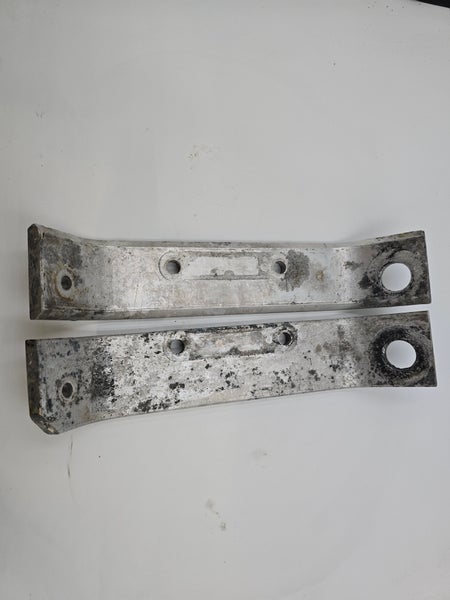 PLATE,RH&LH ENGINE (Polaris Ultra Touring 1997)  5241990 5241989