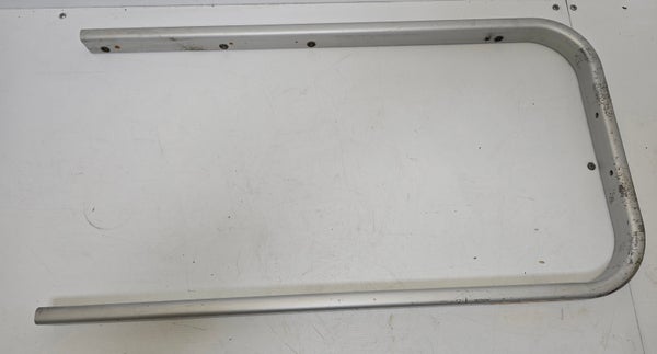 REAR BUMPER &ndash; 518325509 &ndash; Lynx Ranger 553 (2008) &ndash; kierteet kunnossa, ei lommoja /tuote/lynx-ranger-553-2008-rear-bumper-518325509