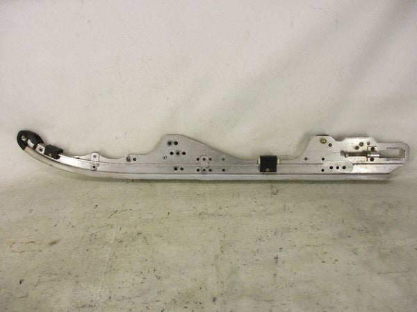 Liukurunko vasen (Polaris 700 XC SP Edge X 2003) 1541755