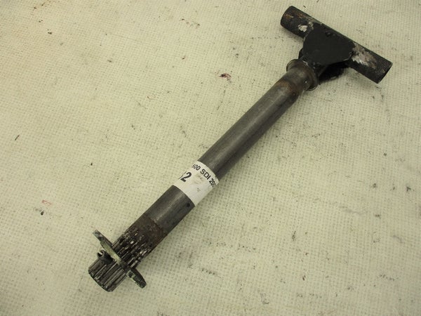 Ohjausakseli ylempi (LYNX X-trim 600 SDI 2007) 605351995