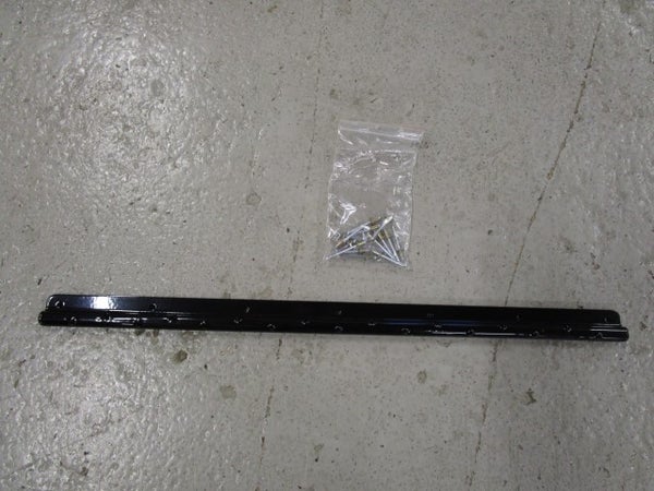 Liukueste sarja (ASTINLAUDAN REUNAAN) SL5346807