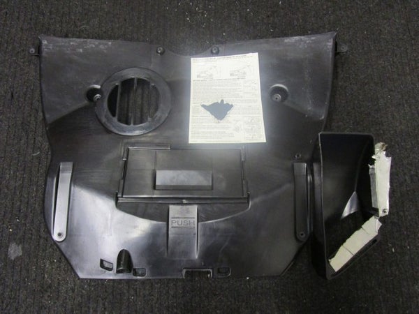 Kuomun alusmuovi (POLARIS XC 500 2004) 2632491