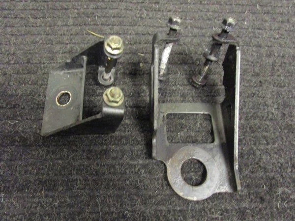 Moottorin kannakkeet (YAMAHA PHAZER 480 1991)